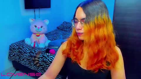 Lilly3 online show from April 2, 3:04 am