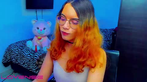 Lilly3 online show from April 8, 3:08 am