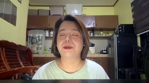 lilysette online show from July 27, 10:11 am