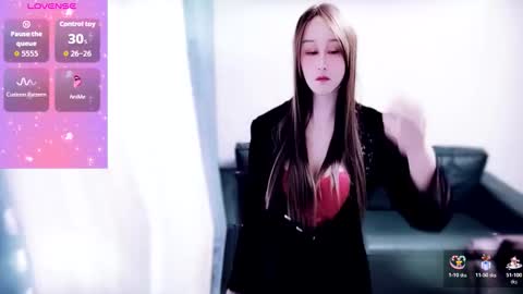 lisaxxy online show from December 21, 7:58 am