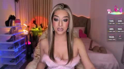 Goddess Ayumi online show from July 31, 10:04 am