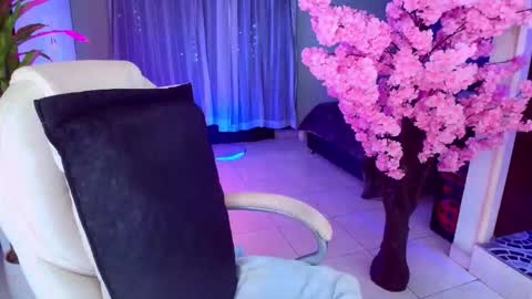 Liza Goth online show from February 15, 3:13 am