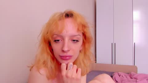 Lizzy online show from April 29, 10:42 am