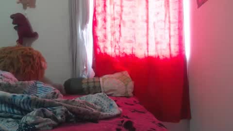 Snapshot of lorenitha_20 chatting on October 12, 5:04 pm lorenitha online show from October 12, 5:04 pm