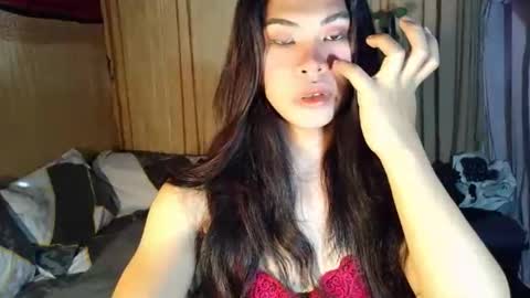 lovely_krizzy online show from March 8, 6:39 am
