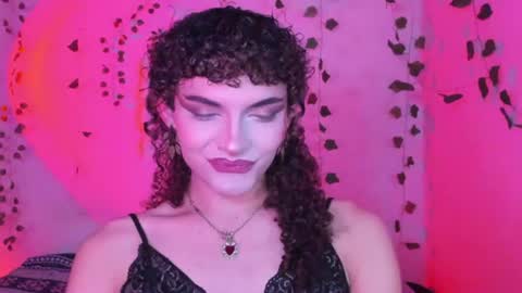Lucy or Lucian 3 Come to my social Links3   online show from June 20, 11:35 am