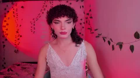 Lucy or Lucian 3 Come to my social Links3   online show from July 29, 2:43 am