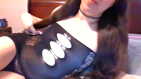 Snapshot of lunastclaire chatting on December 11, 6:20 pm Onlyfans LunaMichelly Snapchat LunaStClaire Instagram LunaMeShell Twitter LunaStClaire online show from December 11, 6:20 pm