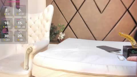 lunitadiva online show from February 19, 12:44 pm