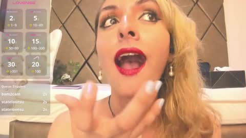 lunitadiva online show from March 2, 4:14 pm