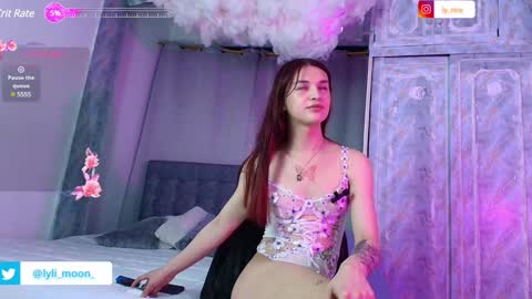 Snapshot of lylita_moon chatting on February 1, 2:05 am Littl online show from February 1, 2:05 am