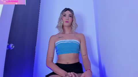 macarena_05_ online show from July 10, 1:32 am