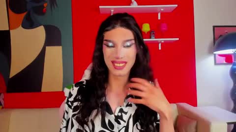 madisonesprit online show from April 18, 3:19 am