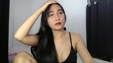 Snapshot of madisonfoxy chatting on October 20, 12:36 am Madison Fox online show from October 20, 12:36 am