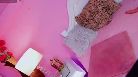 CamiiGarcia online show from July 11, 9:30 pm