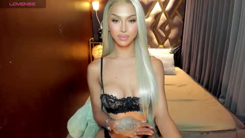 Patty Grey online show from October 26, 9:49 am