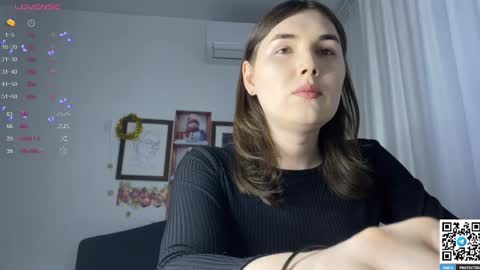 Snapshot of maria_bowie chatting on January 29, 1:07 pm Maria online show from January 29, 1:07 pm