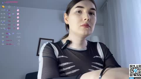 Snapshot of maria_bowie chatting on February 22, 10:51 am Maria online show from February 22, 10:51 am