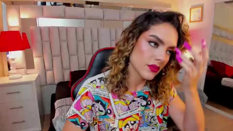 mariiahneedles online show from February 14, 1:13 am