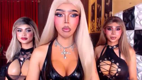 massivecocktrans online show from March 26, 7:50 pm