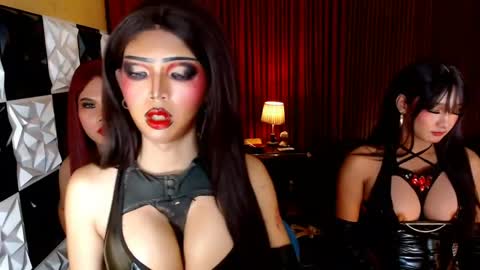 massivecocktrans online show from May 11, 3:50 pm