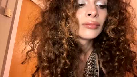 Maya transgirl online show from January 19, 9:55 pm