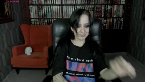 Snapshot of medusagorgona_ chatting on October 12, 12:29 pm Medusa online show from October 12, 12:29 pm