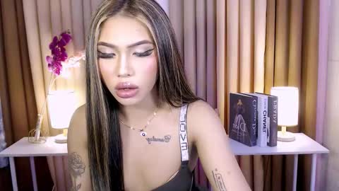 Snapshot of meganfoxx07 chatting on September 24, 6:30 am Megan online show from September 24, 6:30 am