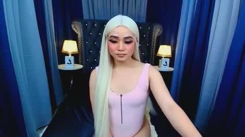 meggan  . maria shantal online show from March 5, 11:48 am