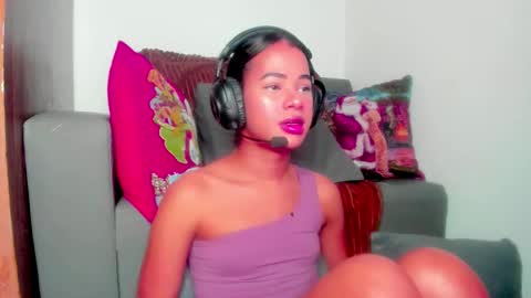 Meghan Alexandra Susex Fenty online show from February 20, 6:19 am