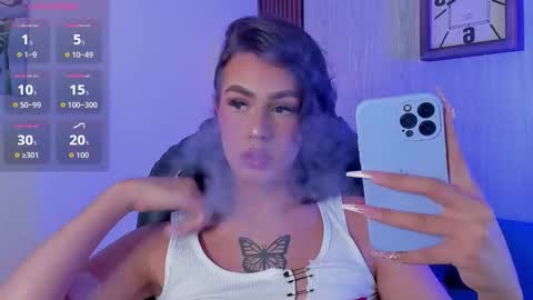 Snapshot of miah_connor chatting on October 11, 8:44 pm Mia Connor online show from October 11, 8:44 pm