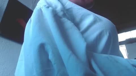 Mia online show from January 17, 4:48 pm