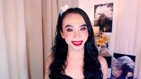 michaelagoddess online show from December 17, 5:40 pm