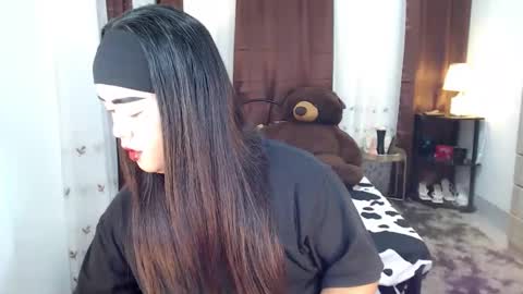 Snapshot of michellechannelxxx chatting on January 2, 12:24 pm Michelle online show from January 2, 12:24 pm