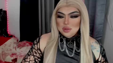 Michelle online show from December 15, 1:12 am