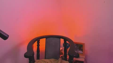 ZARA BLARE online show from February 19, 1:57 am