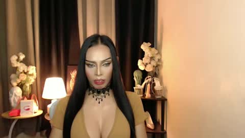 Snapshot of mikeyalawi03 chatting on February 2, 11:19 am Mistress MikeyAlawi online show from February 2, 11:19 am