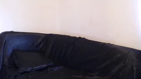 Miky Zazo online show from April 1, 8:27 am