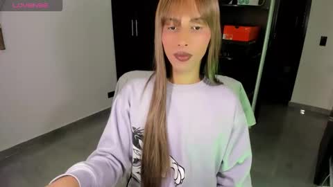 Goddess Myers  thumb up is important for me kisses  online show from February 19, 2:35 pm