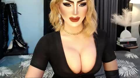 PRIESTESS CHANNEL online show from October 29, 1:47 am