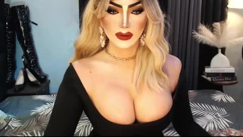 PRIESTESS CHANNEL online show from November 15, 5:00 pm