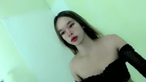 missfantasia online show from March 11, 7:58 am