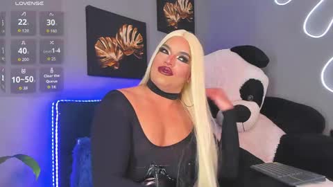 kassandra lazcano online show from March 14, 2:15 am