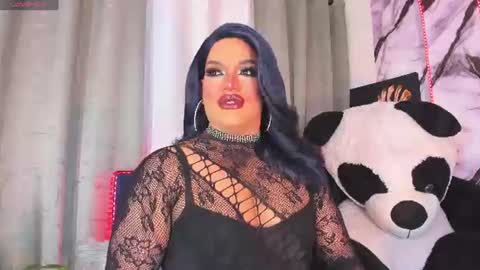 kassandra lazcano online show from June 30, 12:32 am