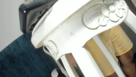 missvalensofi online show from November 10, 8:10 pm