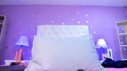Sophia  online show from October 1, 7:47 pm