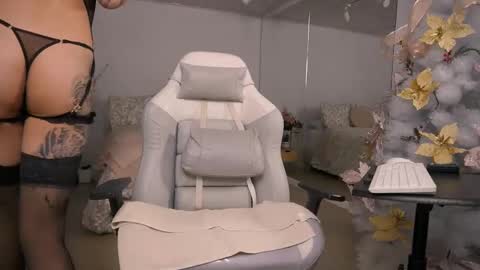 Samantha online show from December 17, 10:54 pm