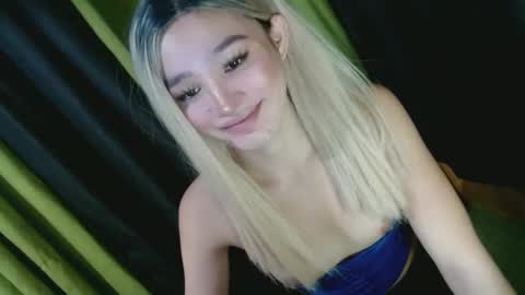 nadiestar online show from January 31, 4:58 am