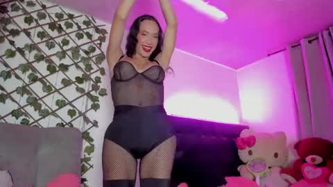 naomi_kobayashi online show from July 31, 7:30 am
