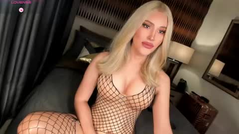 Natasha online show from June 7, 3:14 am